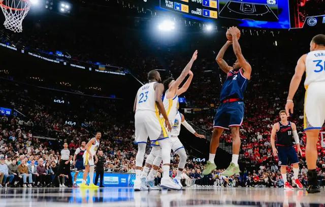 快船被勇士逆转惨遭淘汰 “北伐”终止伦纳德今夏何去何从？