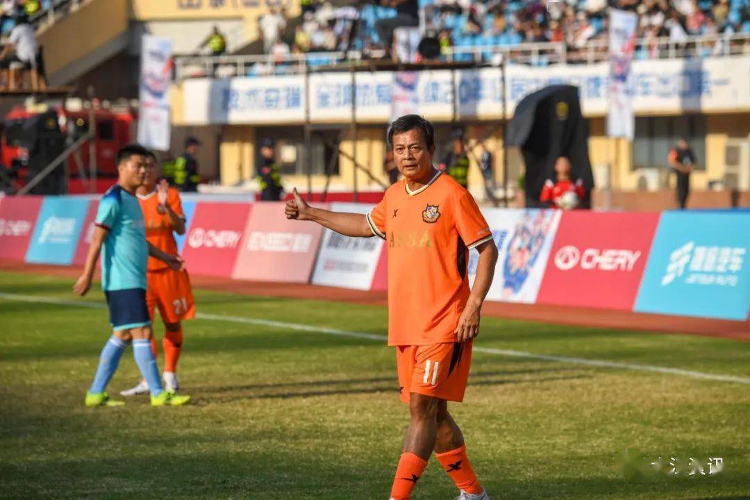 圣青杯 费罗维亚里亚青年队vs桑托斯青年队 比分预测 2025／01／15